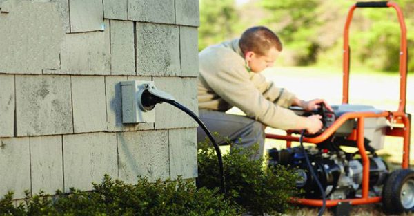 Khi máy phát điện đang hoạt động